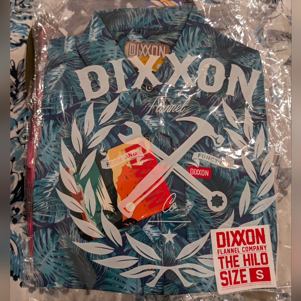 DIXXON Hilo Party Shirt Women's Small Bnib
